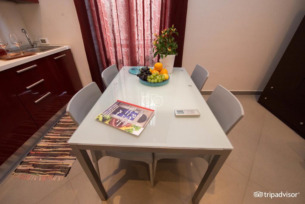 Aparthotel Palazzo Dei Corsari Trapani Esterno foto